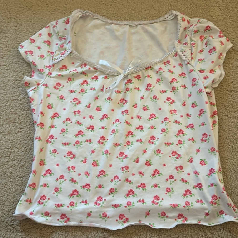 Cropped Floral Top.